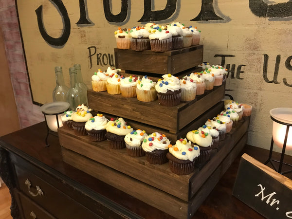 Digital preview of medium-stained rustic cupcake stand for cakes and desserts
